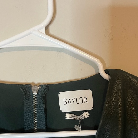 Saylor Talullah Mini Dress Faux Leather Forest Green size L - Picture 8 of 11